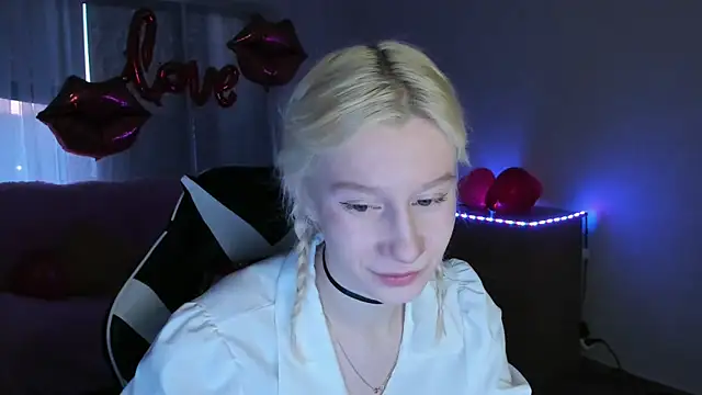 EnigmaSee online show from February 14, 1:28 am