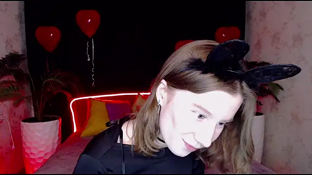 EnigmaSee online show from February 20, 2:35 pm