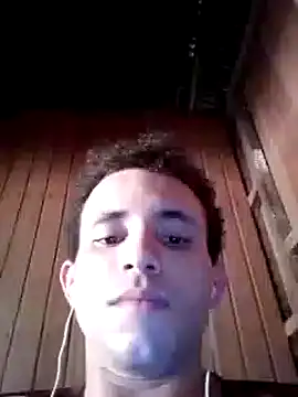 Snapshot of jhonmenas14 chatting on November 2, 6:35 pm jhonmenas14 online show from November 2, 6:35 pm