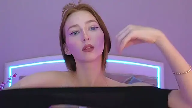 MichaDenver online show from October 18, 8:27 am