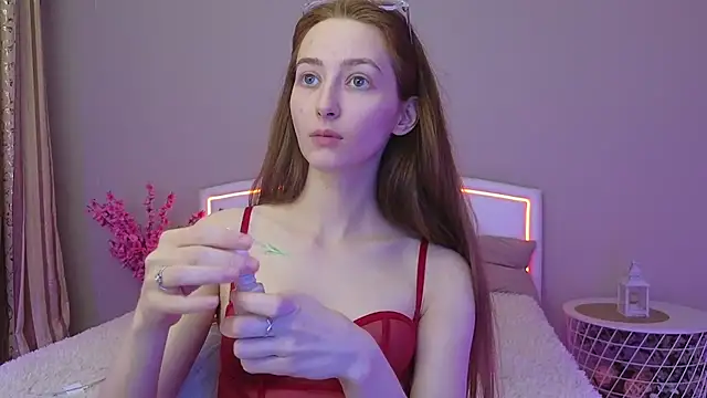 MichaDenver online show from November 18, 3:04 pm