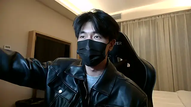 Snapshot of wuzhimao0207 chatting on July 18, 2:47 pm wuzhimao0207 online show from July 18, 2:47 pm