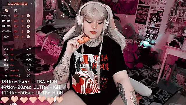 noori  hope online show from December 15, 9:20 pm