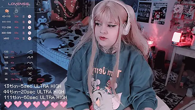 noori  hope online show from November 30, 9:04 pm