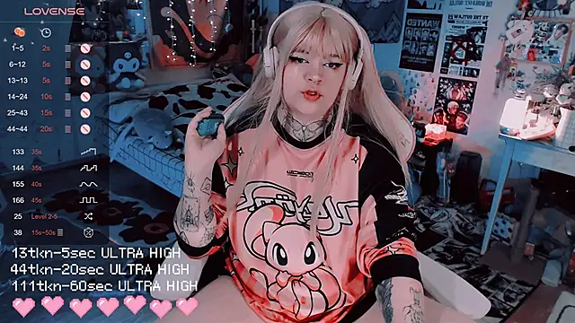 noori  hope online show from December 3, 8:30 pm