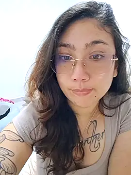 Mia Ruiz online show from December 17, 2:38 am