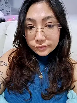 Mia Ruiz online show from November 9, 3:21 am