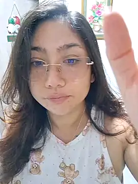 Mia Ruiz online show from November 16, 3:11 am