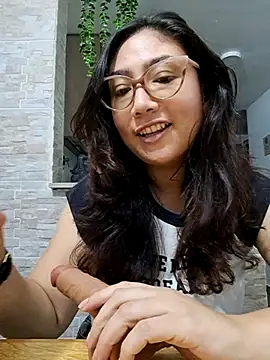 Mia Ruiz online show from March 7, 3:40 am