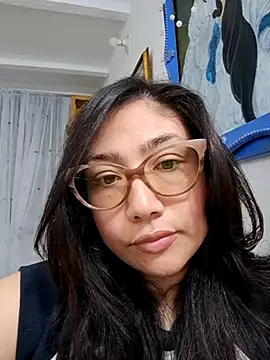 Mia Ruiz online show from February 23, 11:36 pm