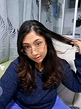 Mia Ruiz online show from October 28, 2:12 am