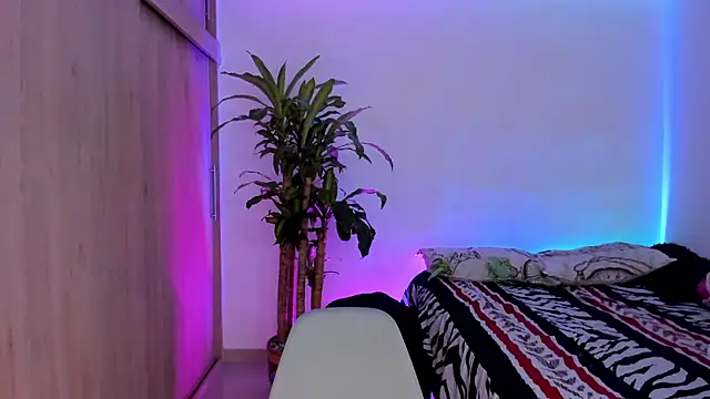 aldrinwhite online show from January 9, 5:20 pm