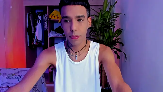 aldrinwhite online show from November 26, 6:08 pm