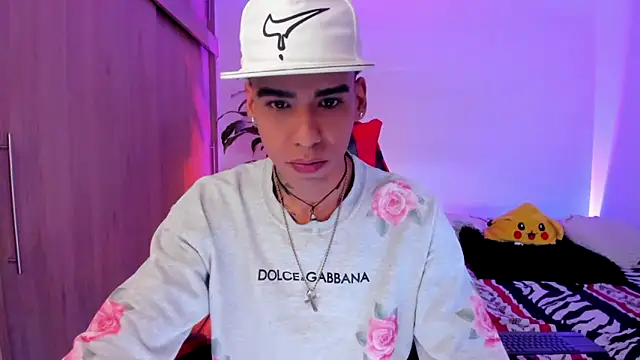 aldrinwhite online show from March 2, 5:20 pm