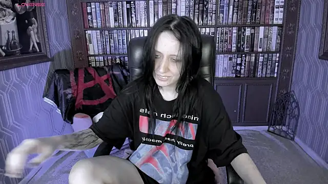 Snapshot of Medusa__Gorgona chatting on June 5, 12:55 pm Medusa Gorgona online show from June 5, 12:55 pm