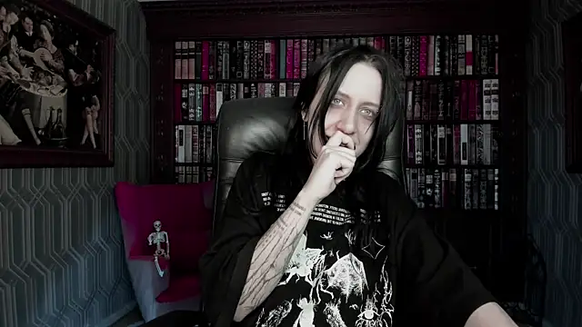 Snapshot of Medusa__Gorgona chatting on July 12, 12:39 pm Medusa Gorgona online show from July 12, 12:39 pm