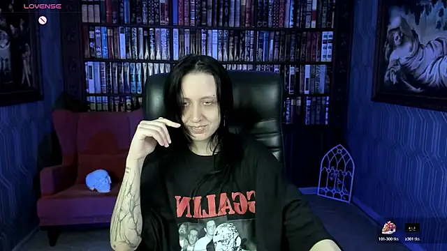 Medusa  Gorgona online show from January 14, 7:50 pm