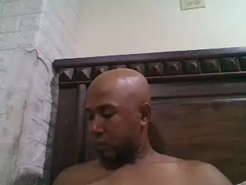 Frankie0880 online show from December 31, 11:39 pm