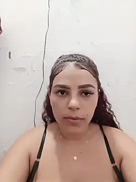 Mommy-Hot online show from May 15, 3:26 am