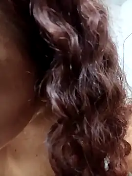 Mommy-Hot online show from November 23, 5:45 pm