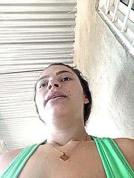 Snapshot of Mommy-Hot chatting on March 8, 6:58 pm Mommy-Hot online show from March 8, 6:58 pm