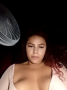 Snapshot of Mommy-Hot chatting on October 10, 2:45 am Mommy-Hot online show from October 10, 2:45 am
