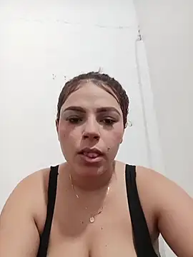 Mommy-Hot online show from April 15, 6:34 pm