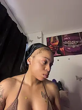 Melany Williams online show from April 26, 12:35 pm