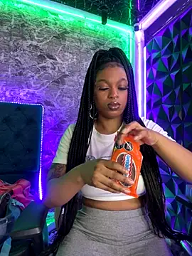 Melany Williams online show from September 22, 1:06 pm