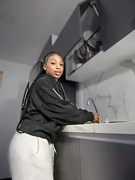 Melany Williams online show from November 7, 2:21 pm