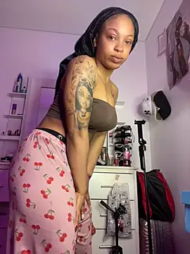 Melany Williams online show from May 17, 4:07 pm