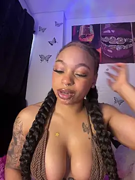 Melany Williams online show from April 28, 2:32 pm