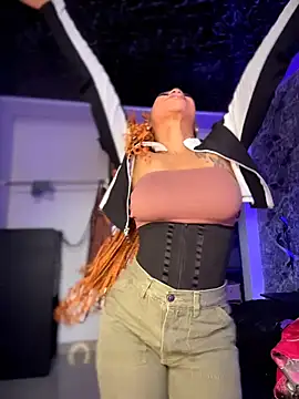 Melany Williams online show from November 28, 1:00 pm