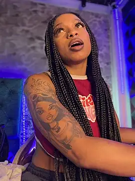 Snapshot of Melany_Williams chatting on February 9, 12:36 pm Melany Williams online show from February 9, 12:36 pm