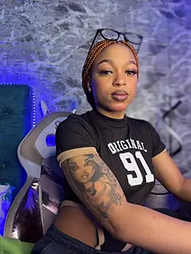 Melany Williams online show from March 31, 1:02 pm