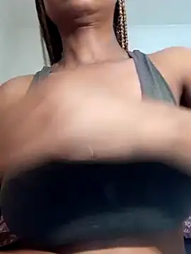 Snapshot of realsquirter chatting on February 21, 7:45 am realsquirter online show from February 21, 7:45 am