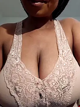 Snapshot of realsquirter chatting on September 30, 9:15 am realsquirter online show from September 30, 9:15 am