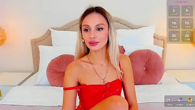 MissLoou online show from November 4, 6:17 am