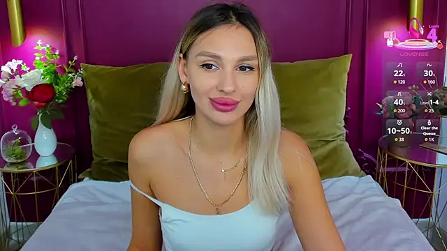 MissLoou online show from November 9, 6:17 am