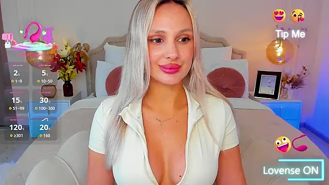 MissLoou online show from June 17, 5:18 am