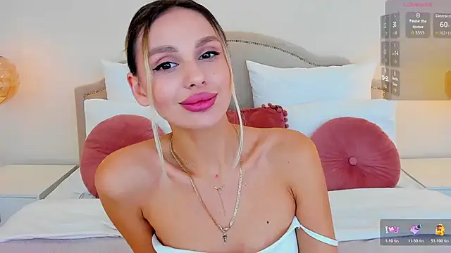 MissLoou online show from November 7, 6:18 am