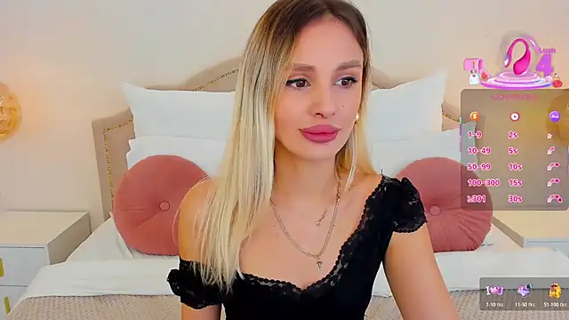 MissLoou online show from December 4, 6:12 am