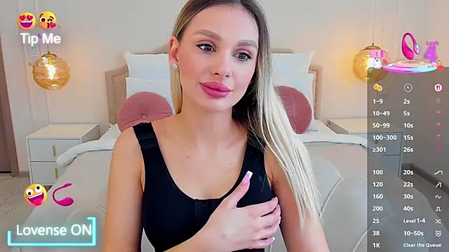 MissLoou online show from January 15, 6:17 am