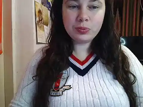 Snapshot of Cora_Maro chatting on November 15, 3:10 am Cora Maro online show from November 15, 3:10 am