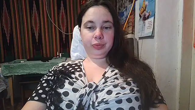 Snapshot of Cora_Maro chatting on March 20, 2:40 am Cora Maro online show from March 20, 2:40 am