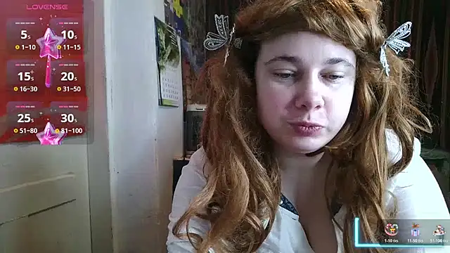 Cora Maro online show from May 25, 12:15 pm