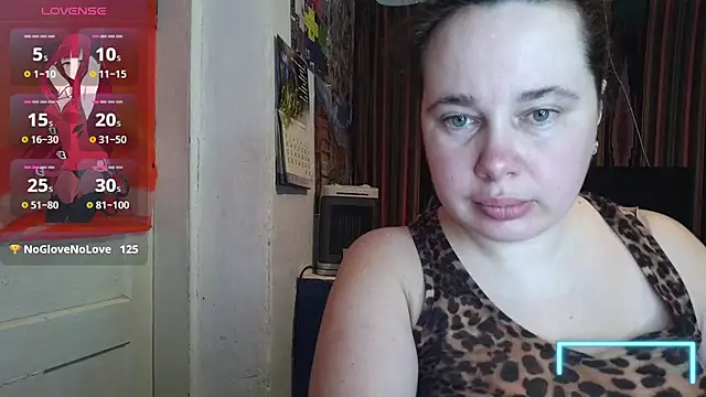 Cora Maro online show from March 29, 12:01 am