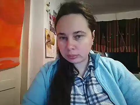 Snapshot of Cora_Maro chatting on November 7, 1:10 am Cora Maro online show from November 7, 1:10 am