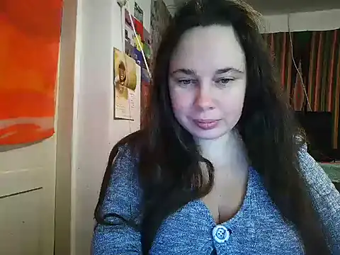 Snapshot of Cora_Maro chatting on December 3, 12:37 pm Cora Maro online show from December 3, 12:37 pm