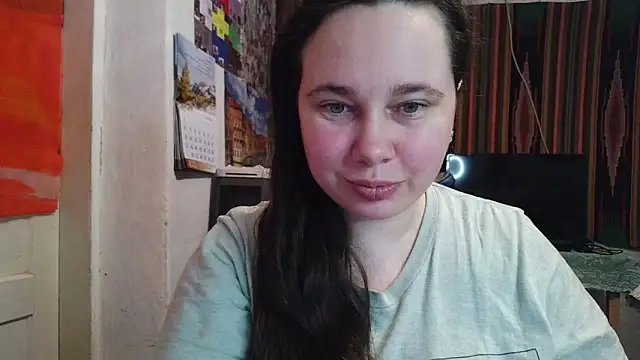 Cora Maro online show from February 9, 1:20 pm